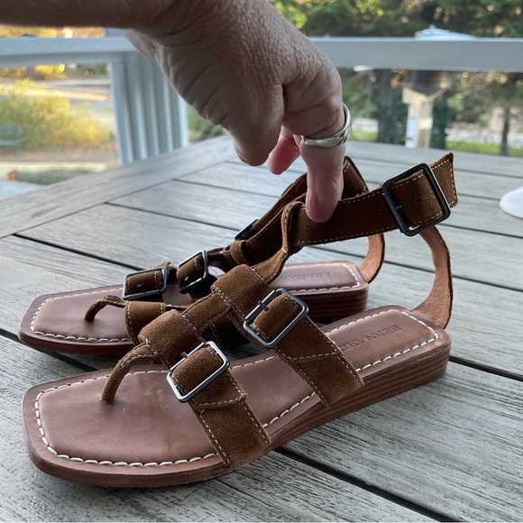 Bernardo Osten Gladiator Brown Suede Leather Sandals Womens Size 8 - Picture 2 of 8